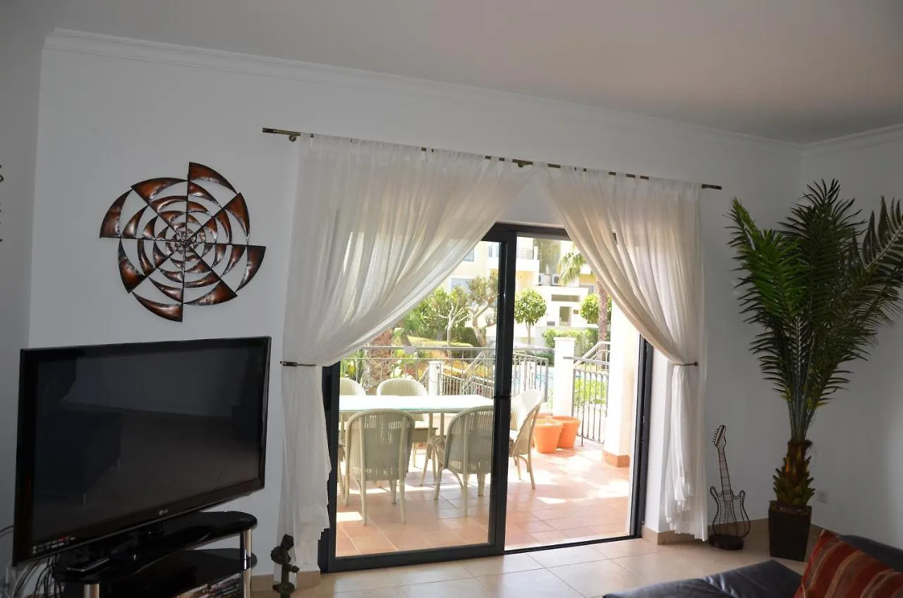 Apt Arushi - Lote 82 3 Bedroom Lagos 0*,